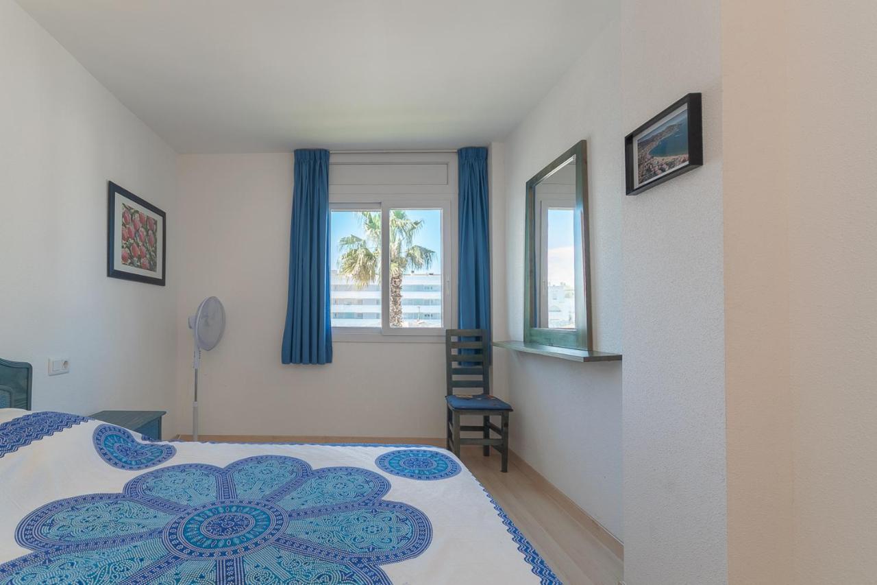 Apartamento Vista Canal Apartment Roses Exterior photo
