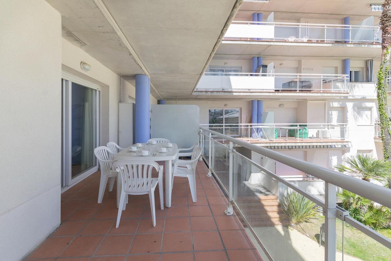 Apartamento Vista Canal Apartment Roses Exterior photo