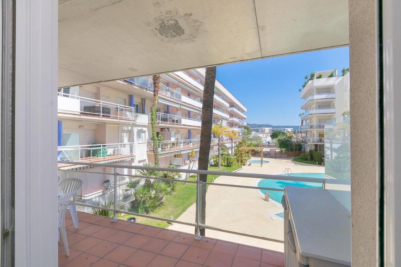 Apartamento Vista Canal Apartment Roses Exterior photo